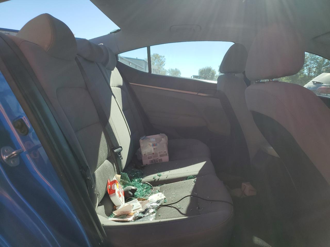 2018 Hyundai Elantra Se VIN: 5NPD74LF0JH368557 Lot: 85325275