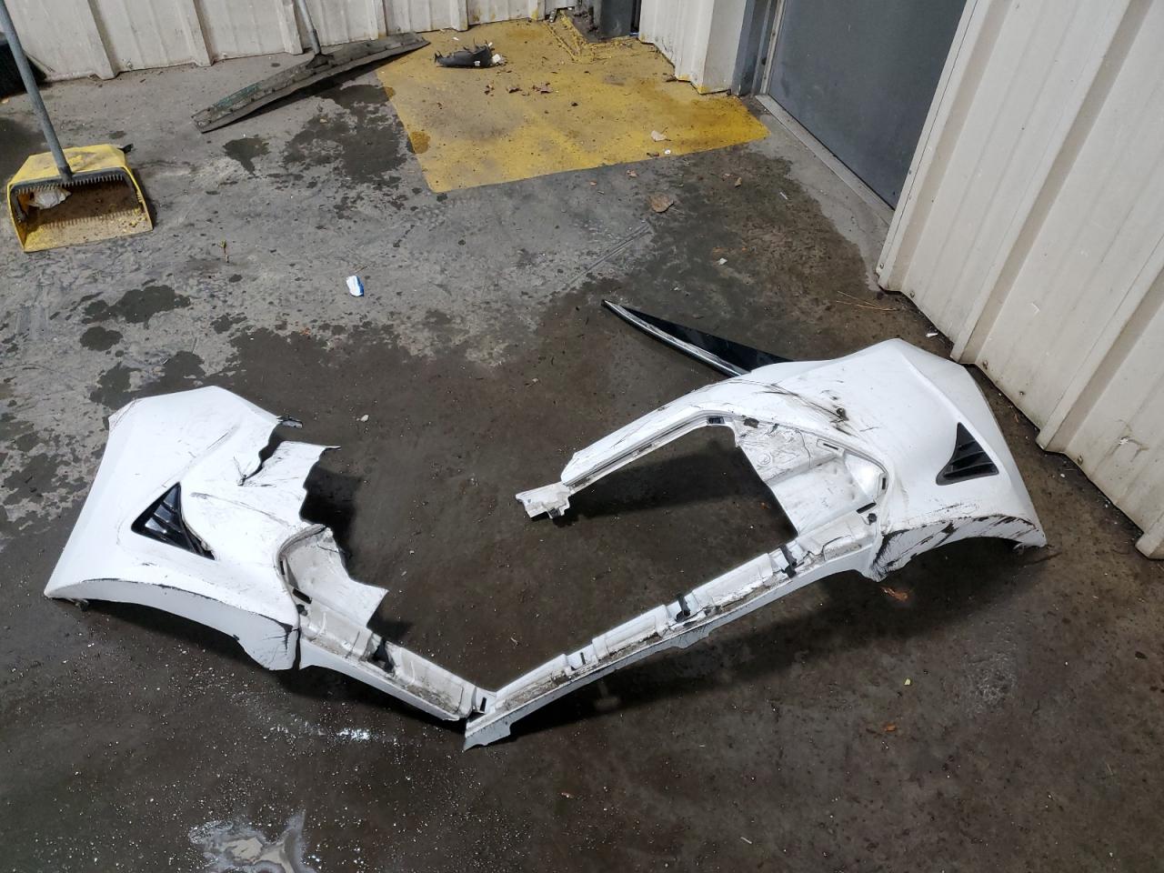 2017 Toyota Corolla L VIN: 2T1BURHE7HC828081 Lot: 86456435