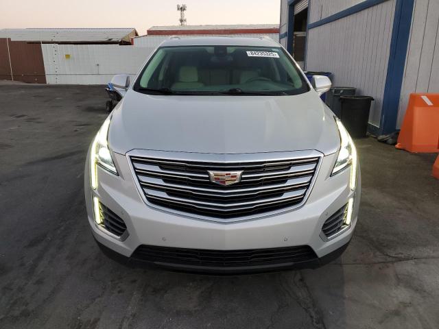  CADILLAC XT5 2017 Серебристый