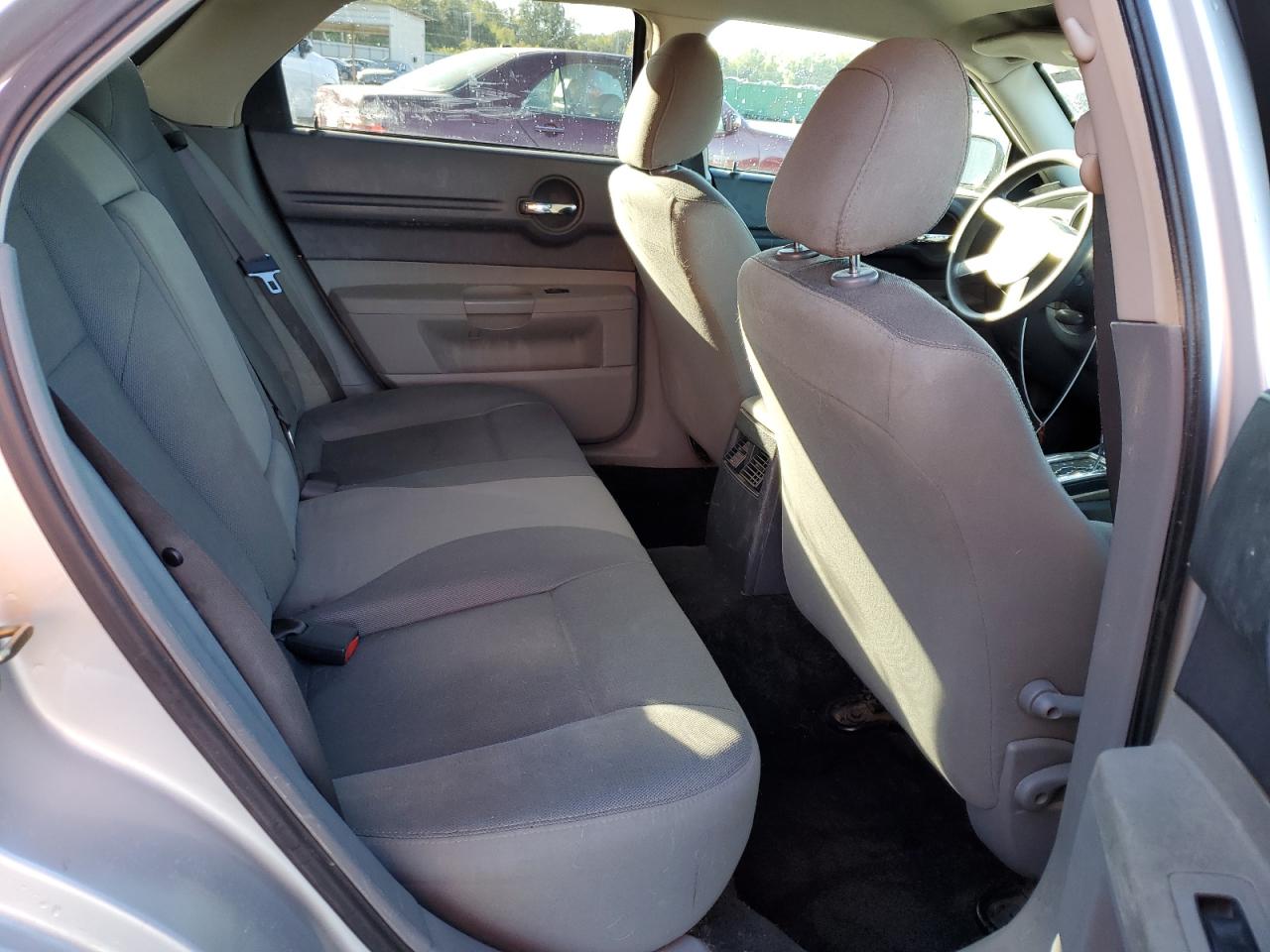 2005 Dodge Magnum Sxt VIN: 2D4FV48V55H649205 Lot: 89725445