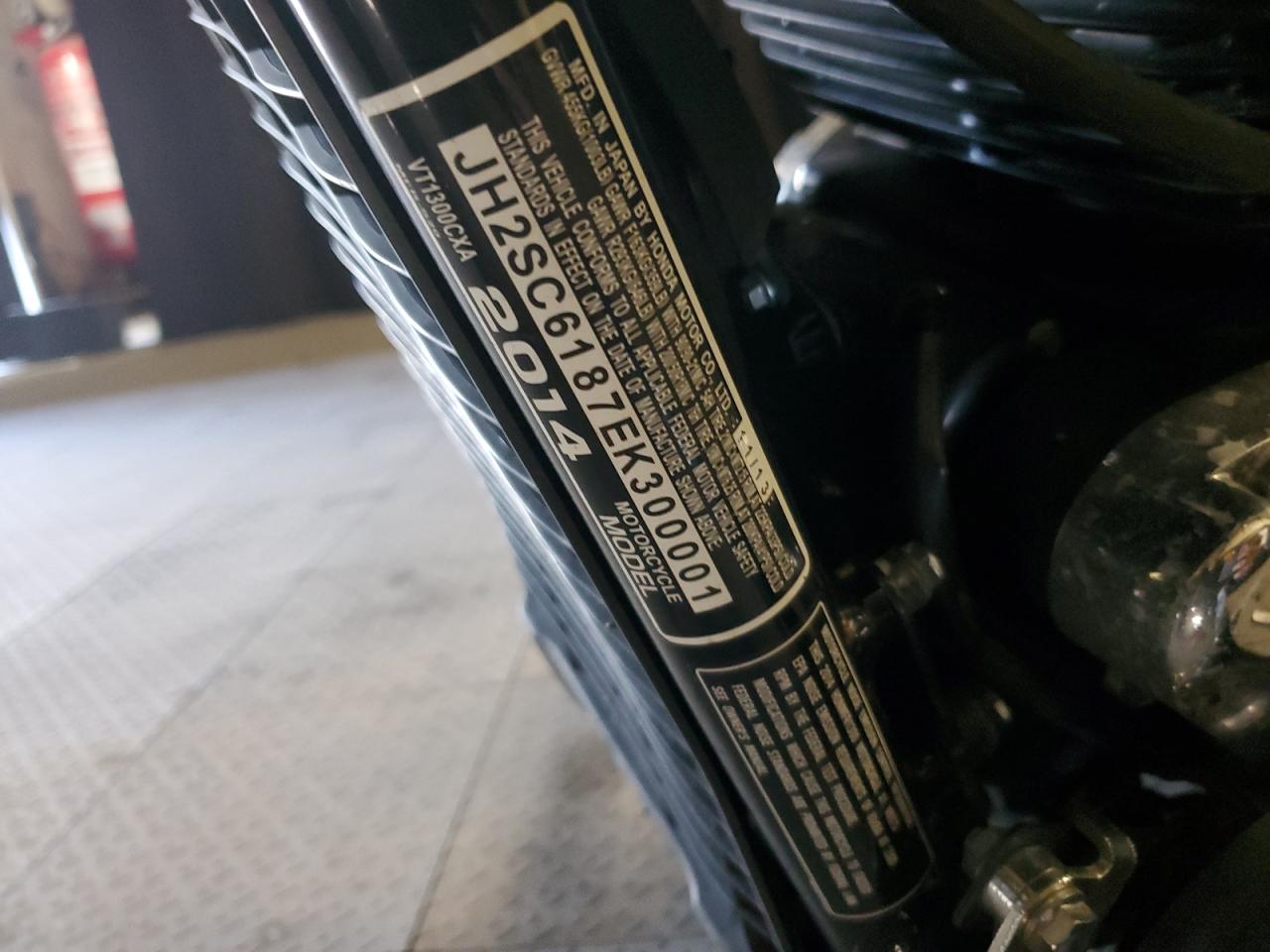 2014 Honda Vt1300 Cxa VIN: JH2SC6187EK300001 Lot: 81898565