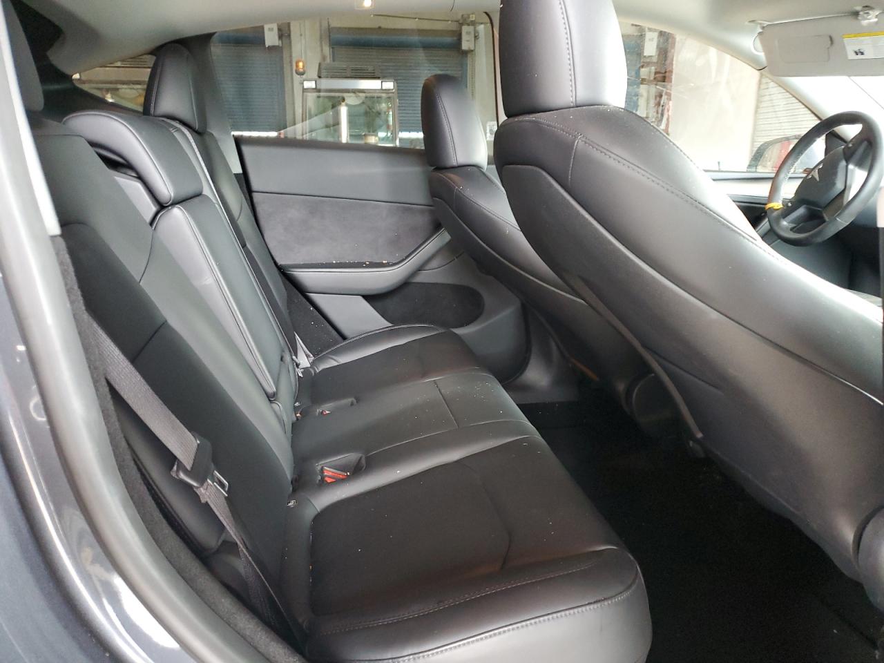 2023 Tesla Model Y VIN: 7SAYGDEEXPA195157 Lot: 84061295