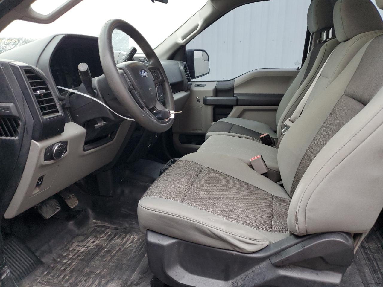 2017 Ford F150 Super Cab VIN: 1FTEX1CP7HKE53323 Lot: 86083135