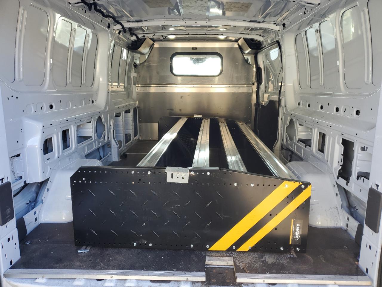 2023 Ford Transit 250 Delivery Van VIN: 1FTBR2Y82PKB67138 Lot: 89514535