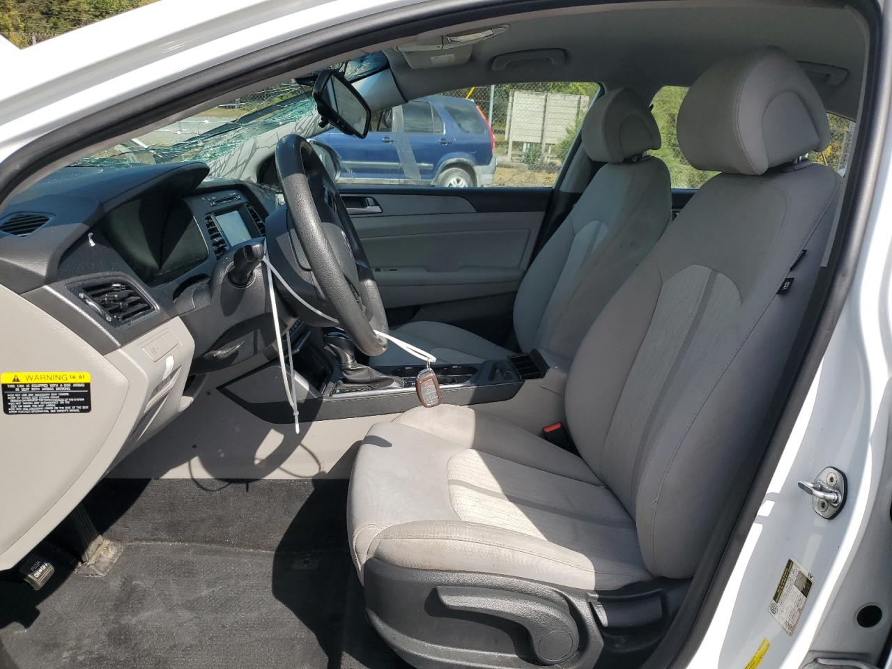 2017 Hyundai Sonata Hybrid VIN: KMHE24L31HA074297 Lot: 82219925