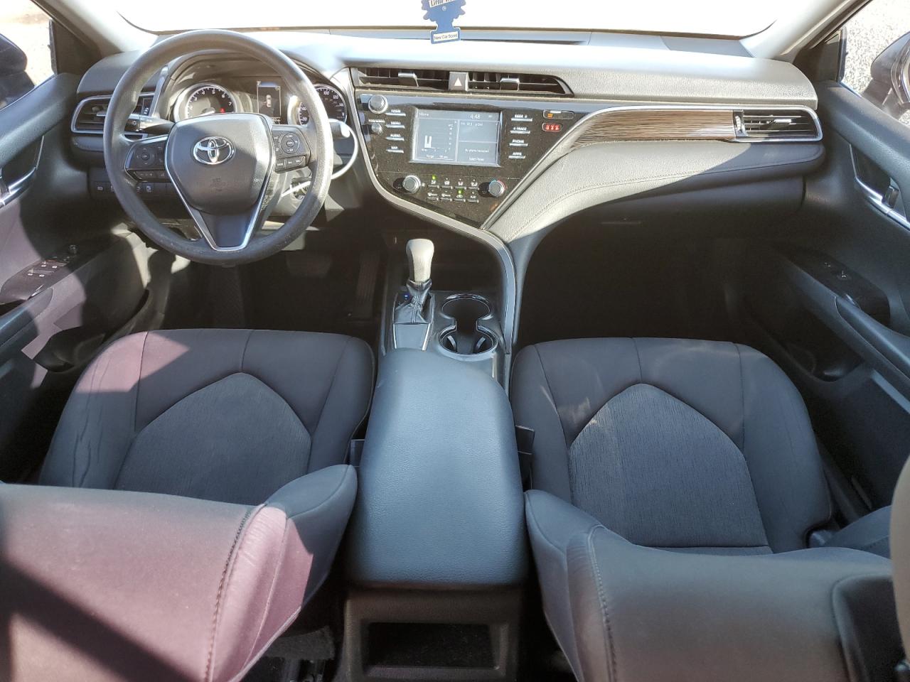 2019 Toyota Camry L VIN: 4T1B11HK8KU848717 Lot: 82768315