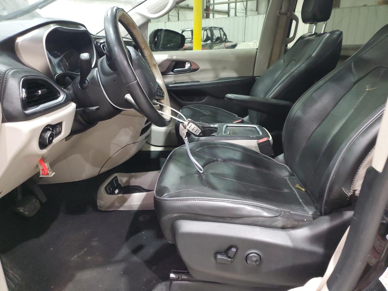 2018 Chrysler Pacifica Limited VIN: 2C4RC1GG0JR170857 Lot: 86824025