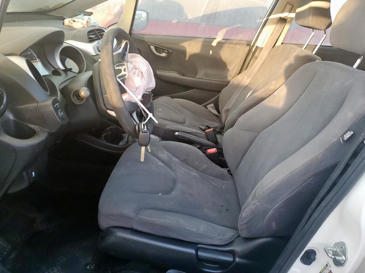 2012 Honda Fit VIN: JHMGE8H38CC033925 Lot: 85310305