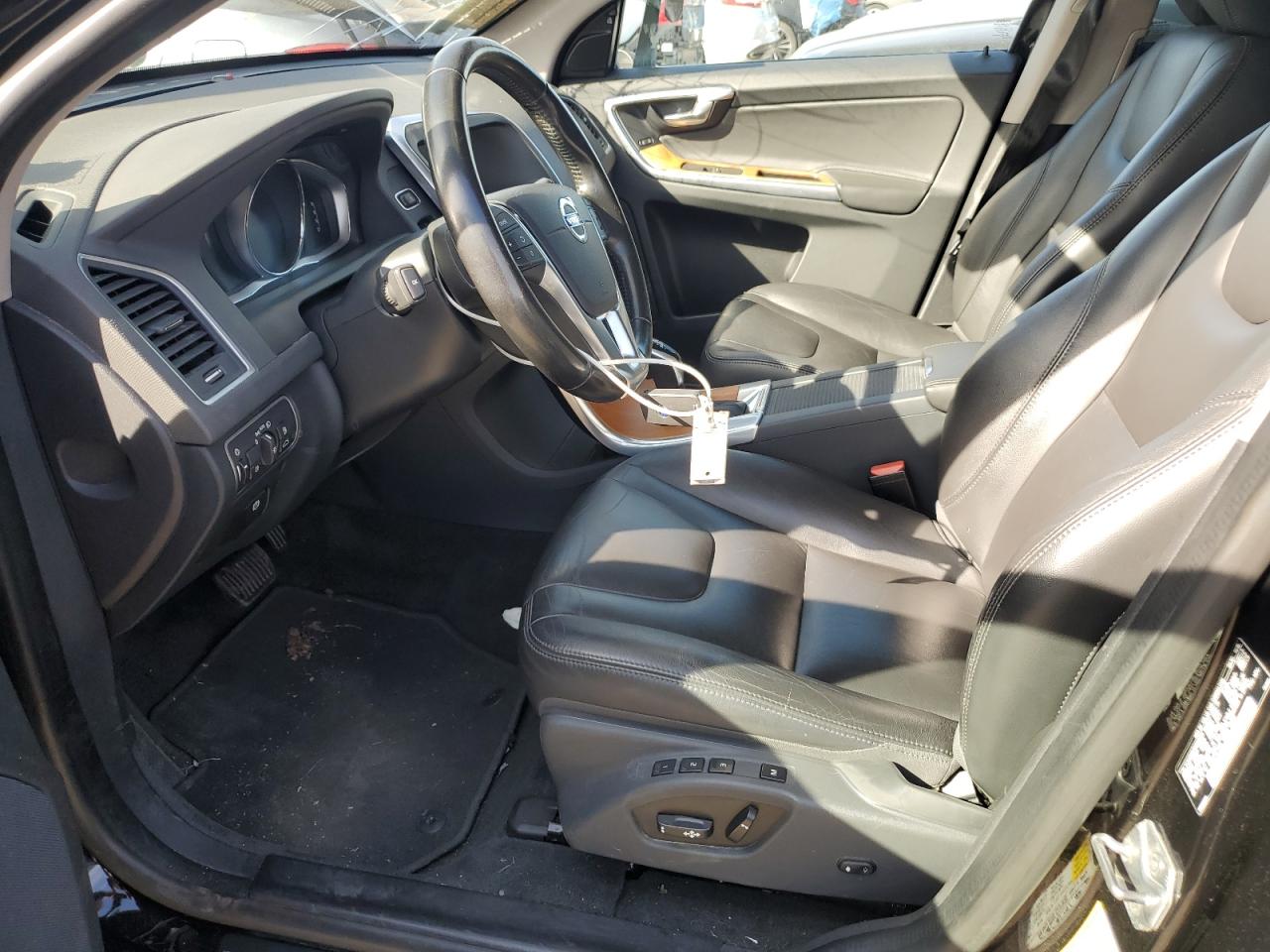 YV440MRU7H2092025 VOLVO XC60 2017 BLACK Photo 7