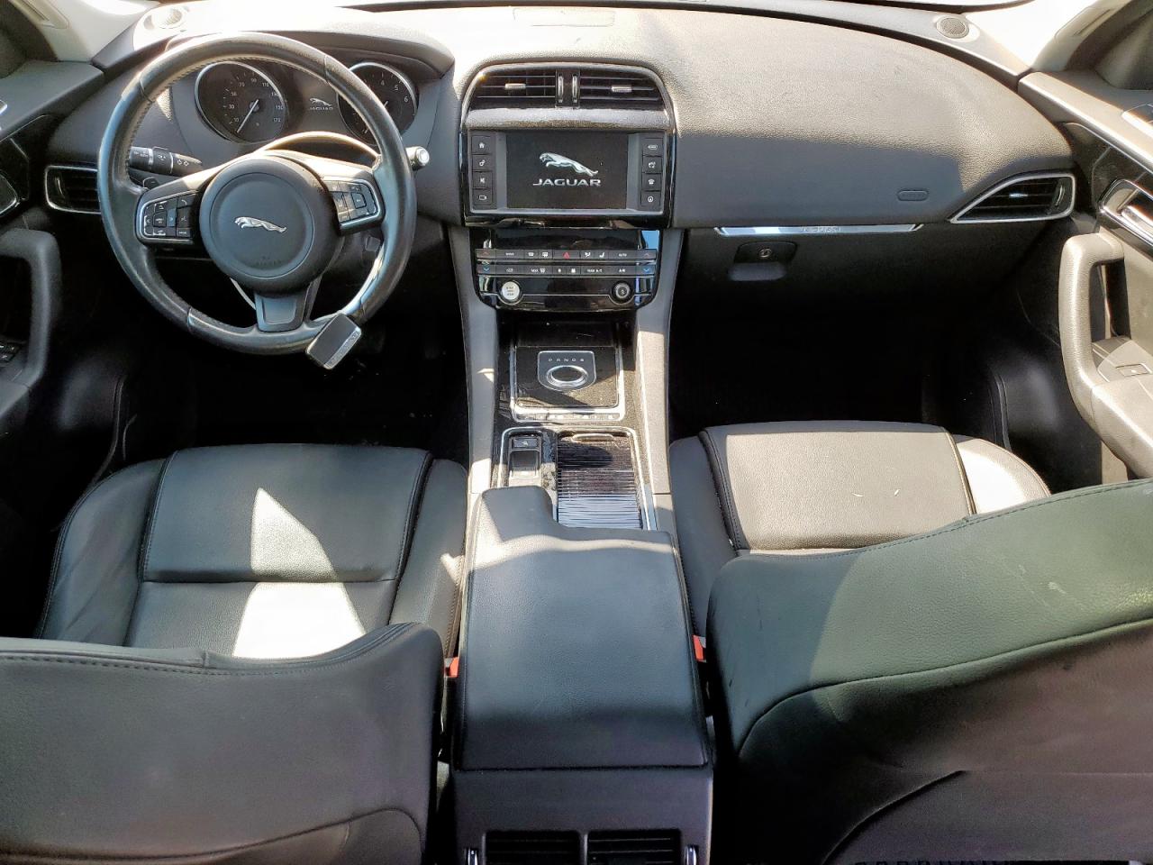 2018 Jaguar F-Pace Premium VIN: SADCJ2FX9JA255434 Lot: 84063565