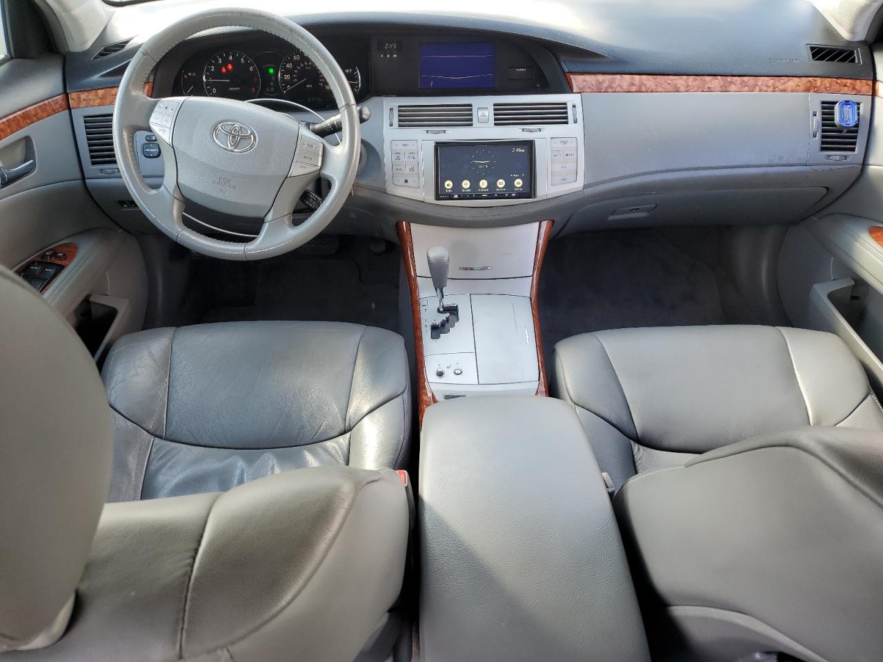 2005 Toyota Avalon Xl VIN: 4T1BK36B45U018140 Lot: 82533995