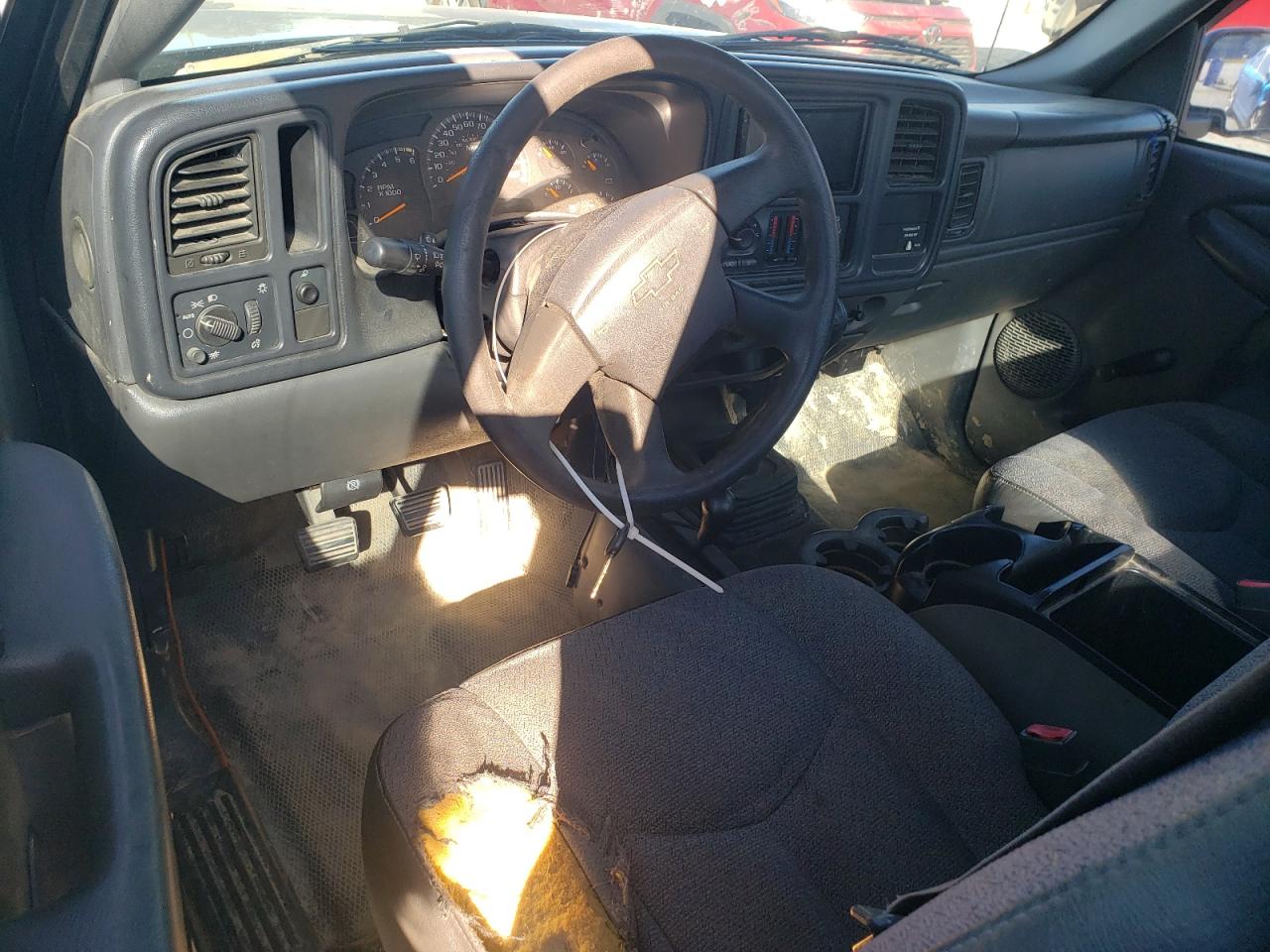 2003 Chevrolet Silverado K1500 VIN: 1GCEK14XX3Z267840 Lot: 82619445