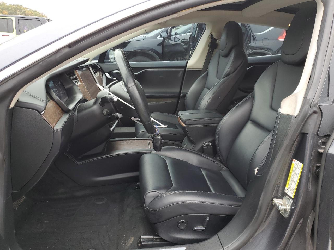 2018 Tesla Model S VIN: 5YJSA1E23JF277377 Lot: 90228995