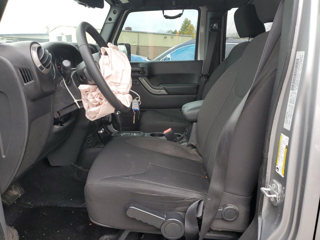 2015 Jeep Wrangler Unlimited Sport VIN: 1C4BJWDG3FL671251 Lot: 82271525