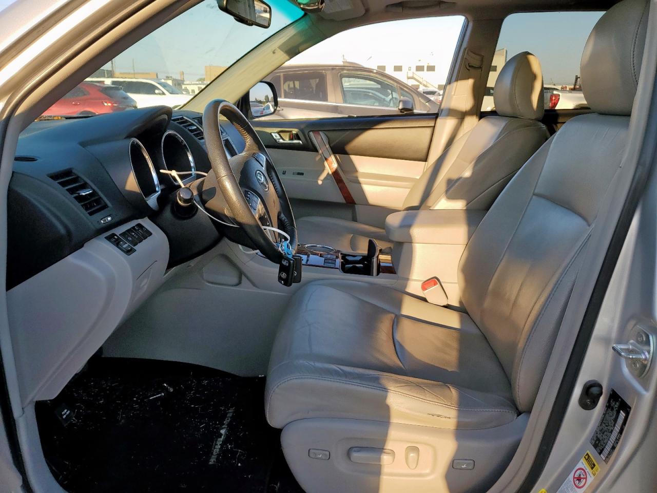 2011 Toyota Highlander Limited VIN: 5TDYK3EH5BS046596 Lot: 85183365