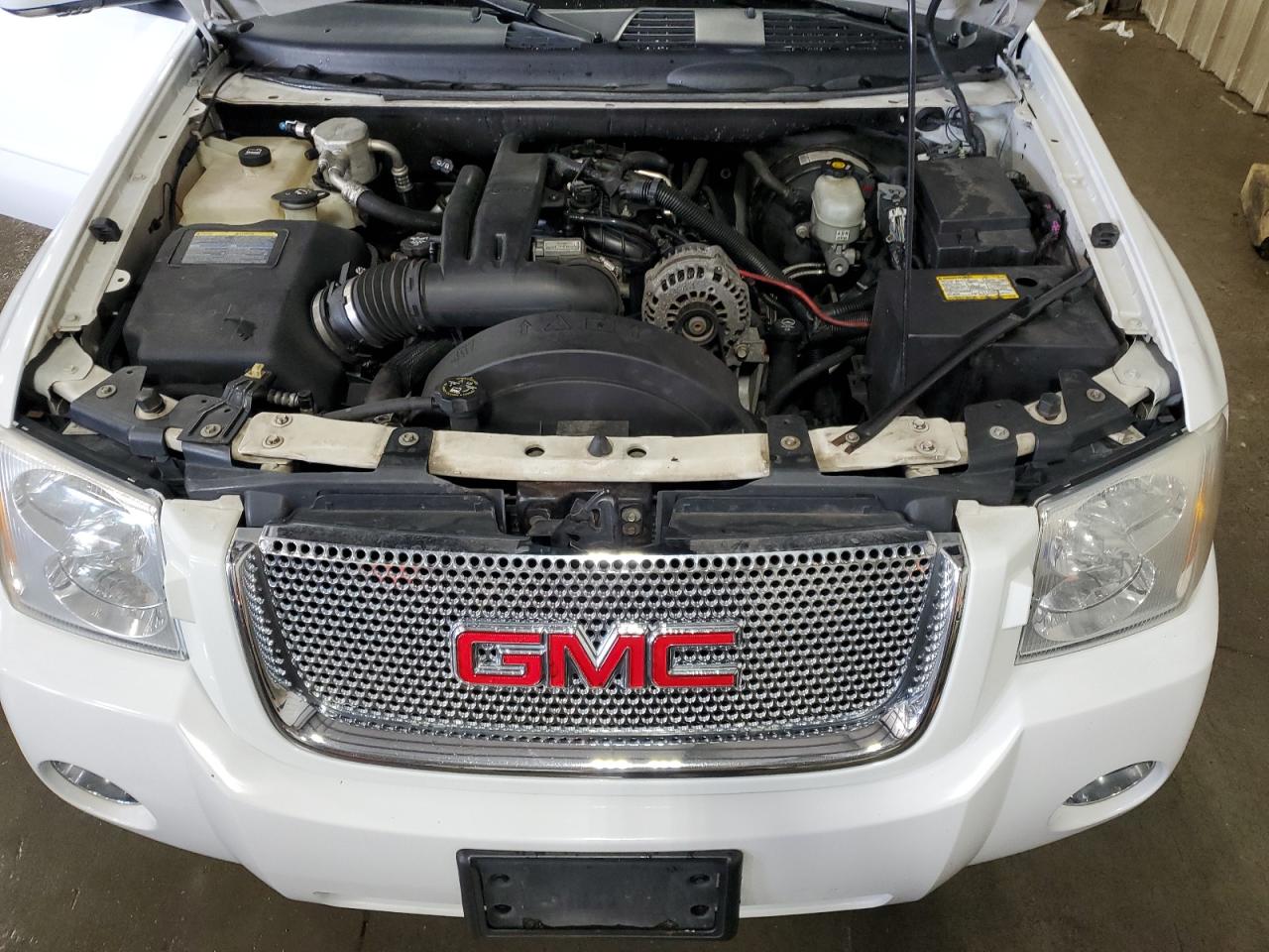 2007 GMC Envoy Denali VIN: 1GKET63M472227564 Lot: 85310315