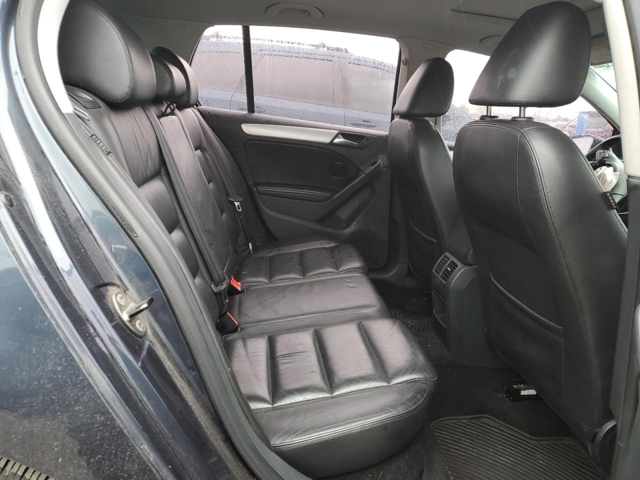 2011 Volkswagen Golf VIN: WVWDM9AJ1BW059916 Lot: 89670725