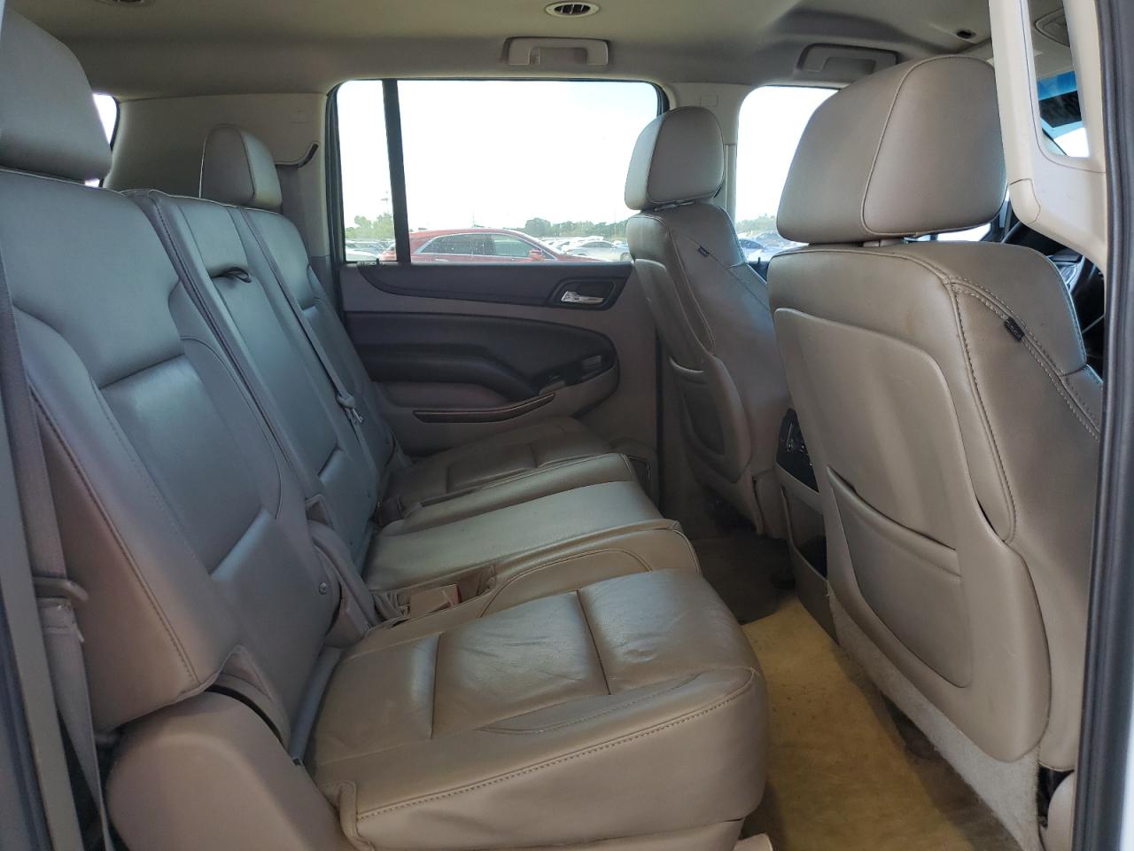 2015 Chevrolet Suburban C1500 Lt VIN: 1GNSCJKC5FR543501 Lot: 86239365
