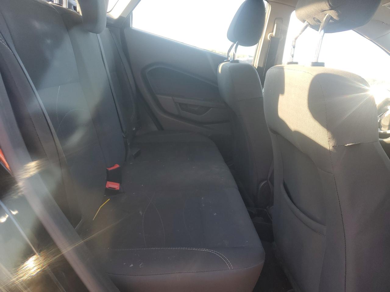 2019 Ford Fiesta Se VIN: 3FADP4BJ7KM147321 Lot: 85121705