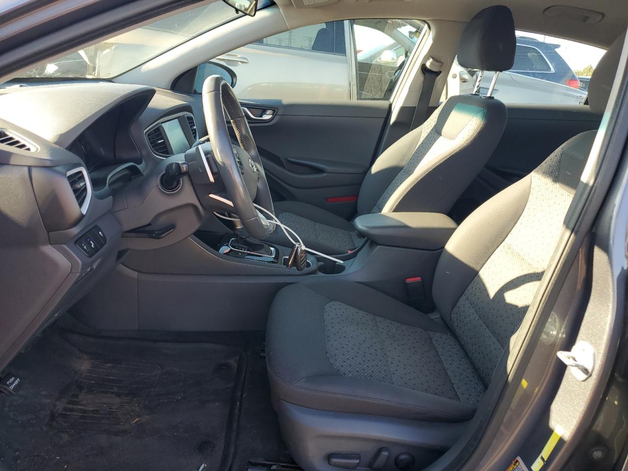 2018 Hyundai Ioniq Sel VIN: KMHC75LC7JU092175 Lot: 82232285