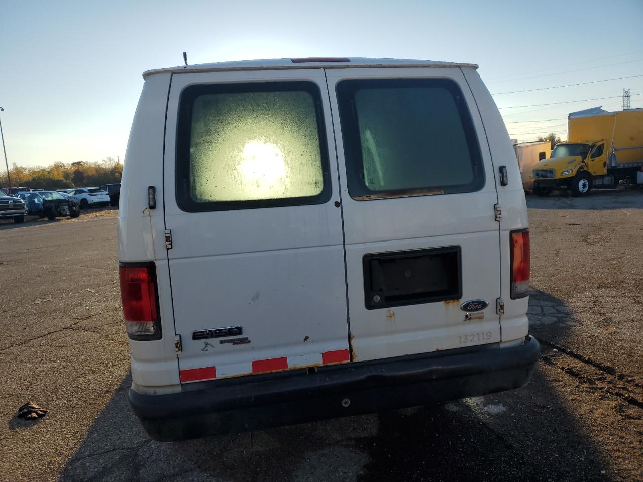 2014 Ford Econoline E150 Van VIN: 1FTNE1EW3EDA08605 Lot: 87107345