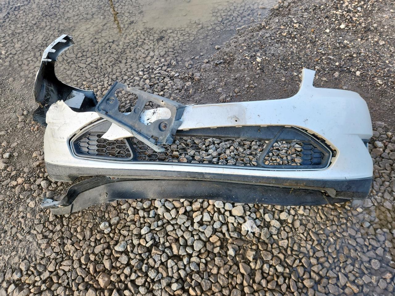 2012 Ford Taurus Limited VIN: 1FAHP2FWXCG104227 Lot: 82773165