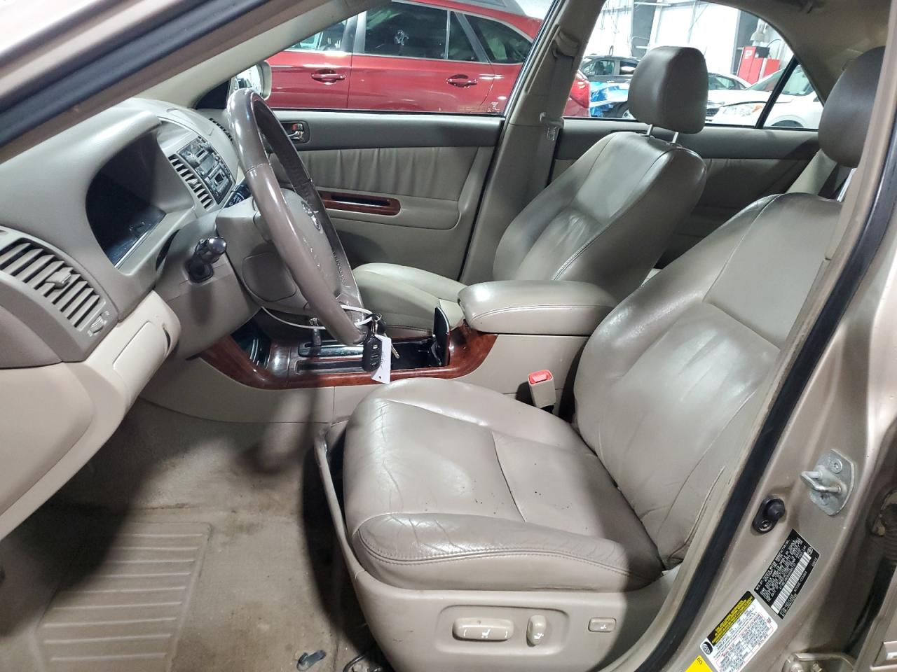 2005 Toyota Camry Le VIN: 4T1BE30K85U985737 Lot: 82139655
