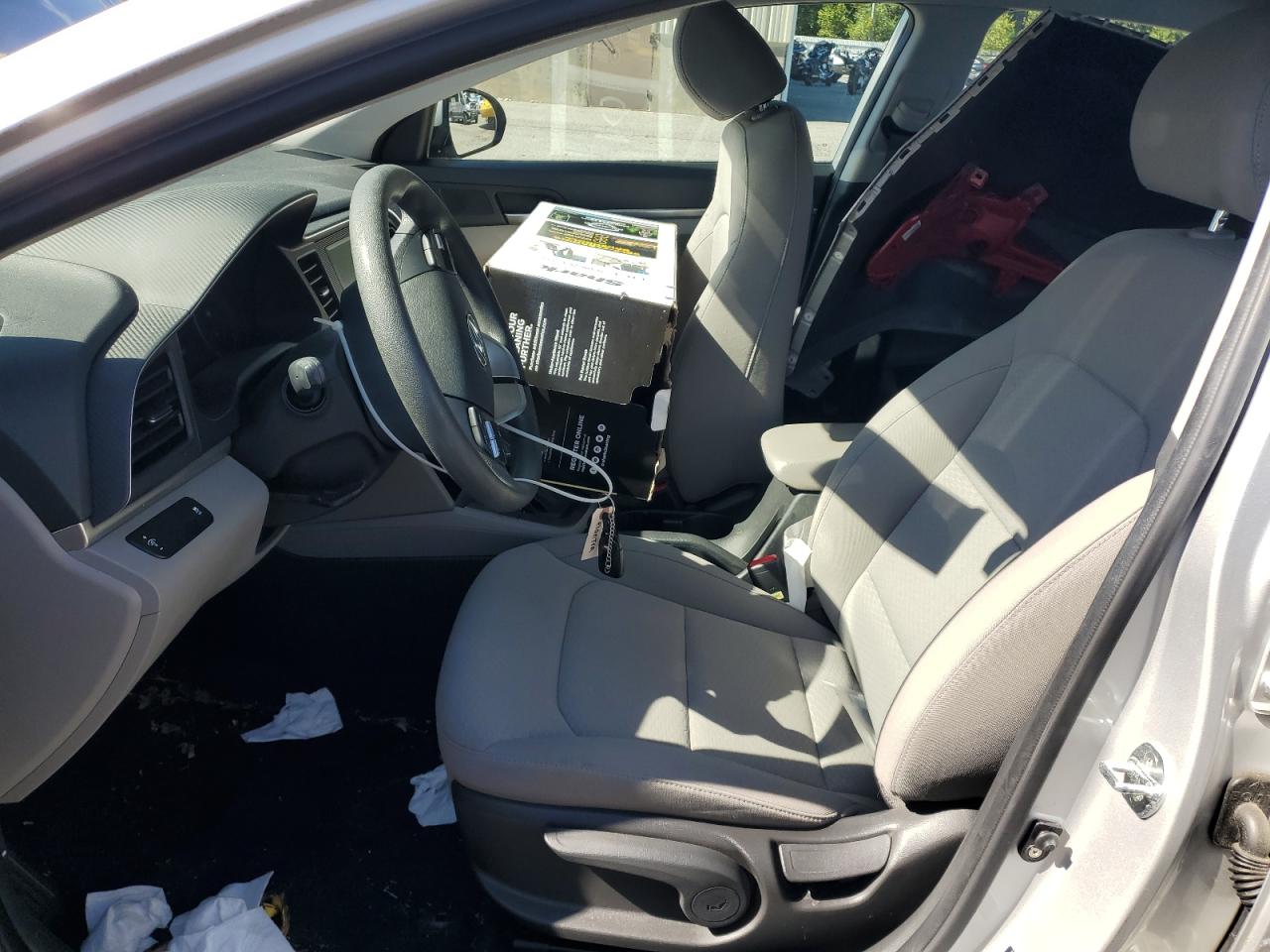 2019 Hyundai Elantra Se VIN: KMHD74LF5KU833322 Lot: 81801795