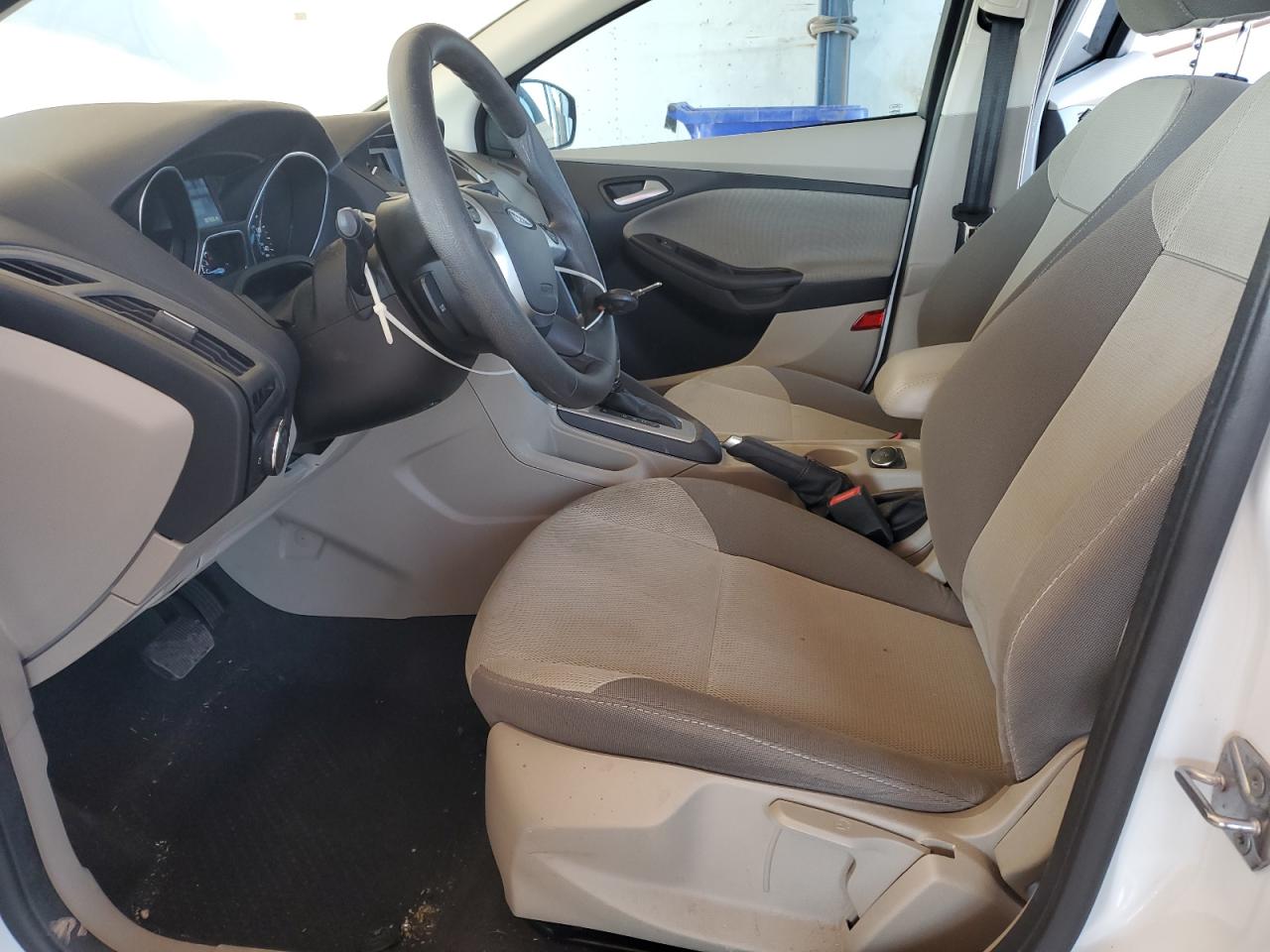 2014 Ford Focus Se VIN: 1FADP3F23EL383208 Lot: 89931995