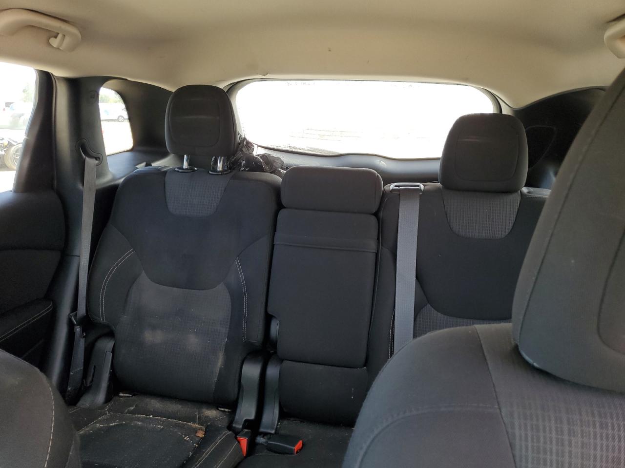 2017 Jeep Cherokee Latitude VIN: 1C4PJMCB5HW654050 Lot: 85120825