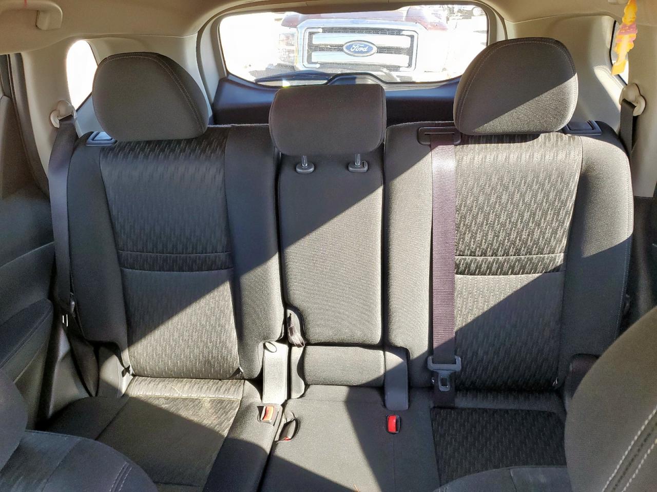 2017 Nissan Rogue S VIN: KNMAT2MT1HP532761 Lot: 90579255