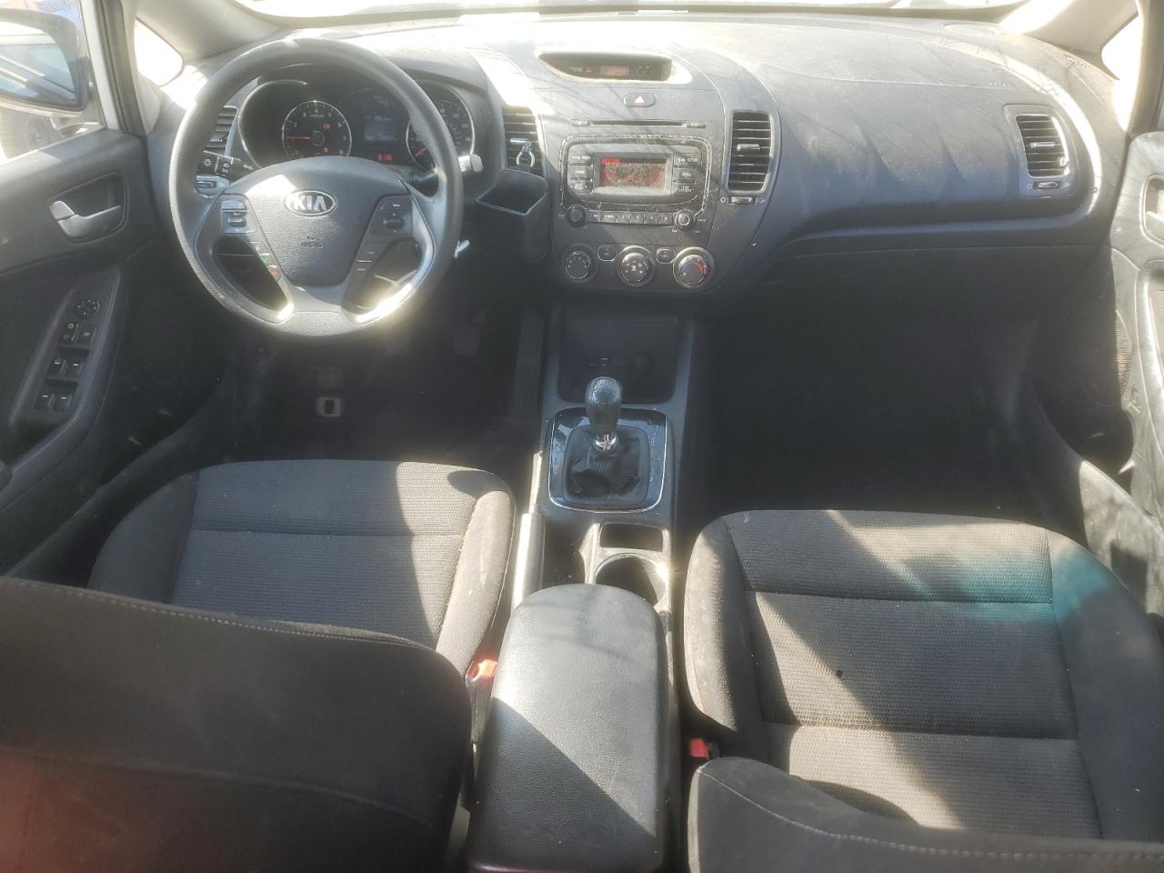 2017 Kia Forte Lx VIN: 3KPFK4A79HE013615 Lot: 86597805