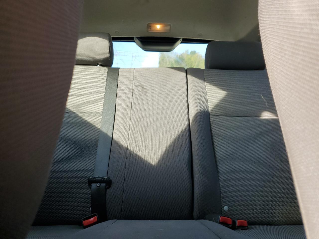 2008 Pontiac Vibe VIN: 5Y2SL658X8Z425282 Lot: 84800585