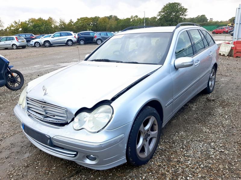 2004 MERCEDES-BENZ C CLASS C180K ELEGANCE SE 5DR AUTO for sale at Copart COLCHESTER