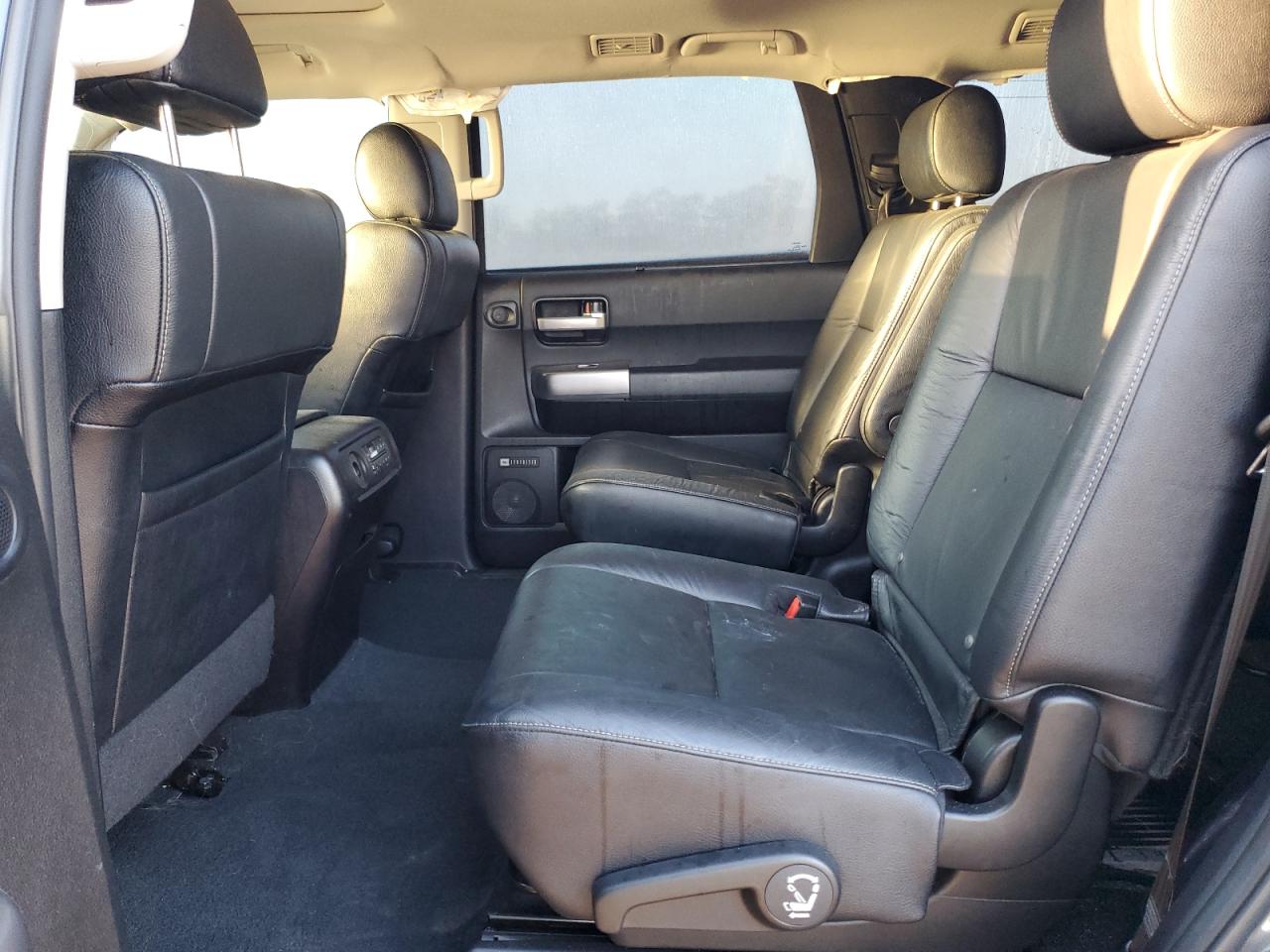 2021 Toyota Sequoia Limited VIN: 5TDHY5B11MS182227 Lot: 84471385