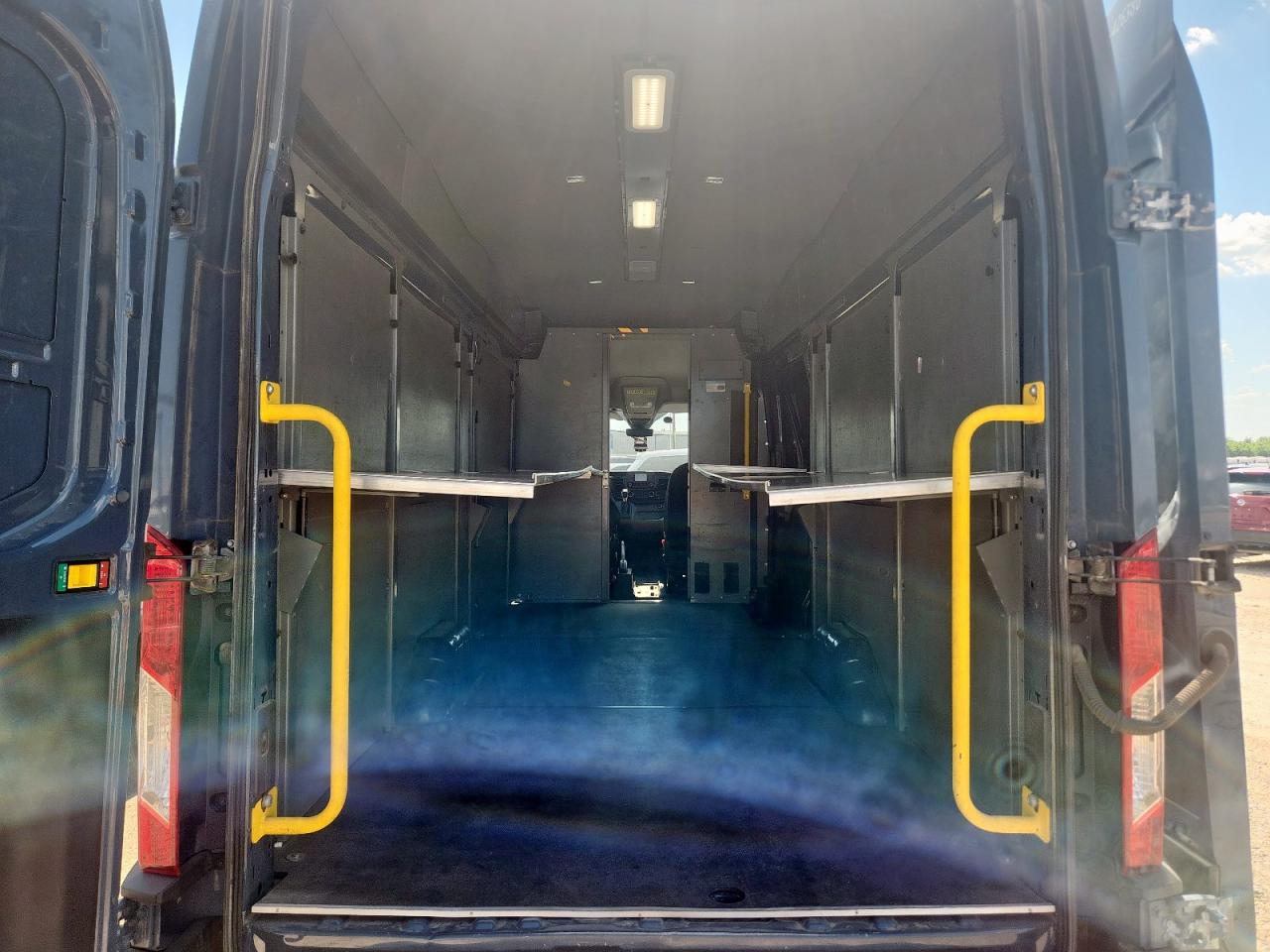 2020 Ford Transit T-250 VIN: 1FTBR3X86LKB13469 Lot: 84799295