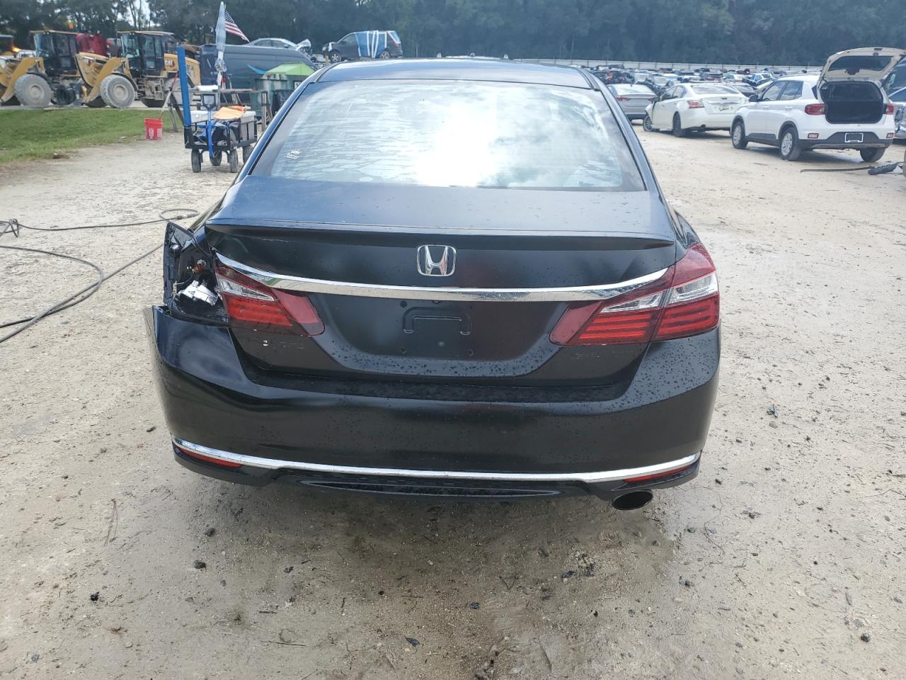 2017 Honda Accord Lx VIN: 1HGCR2F35HA126605 Lot: 85900615