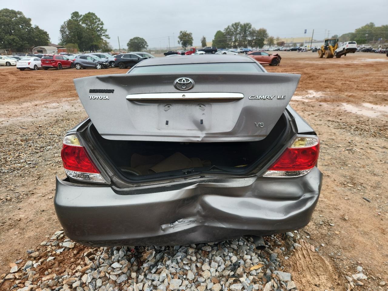 2005 Toyota Camry Le VIN: 4T1BF30K45U621196 Lot: 90319925