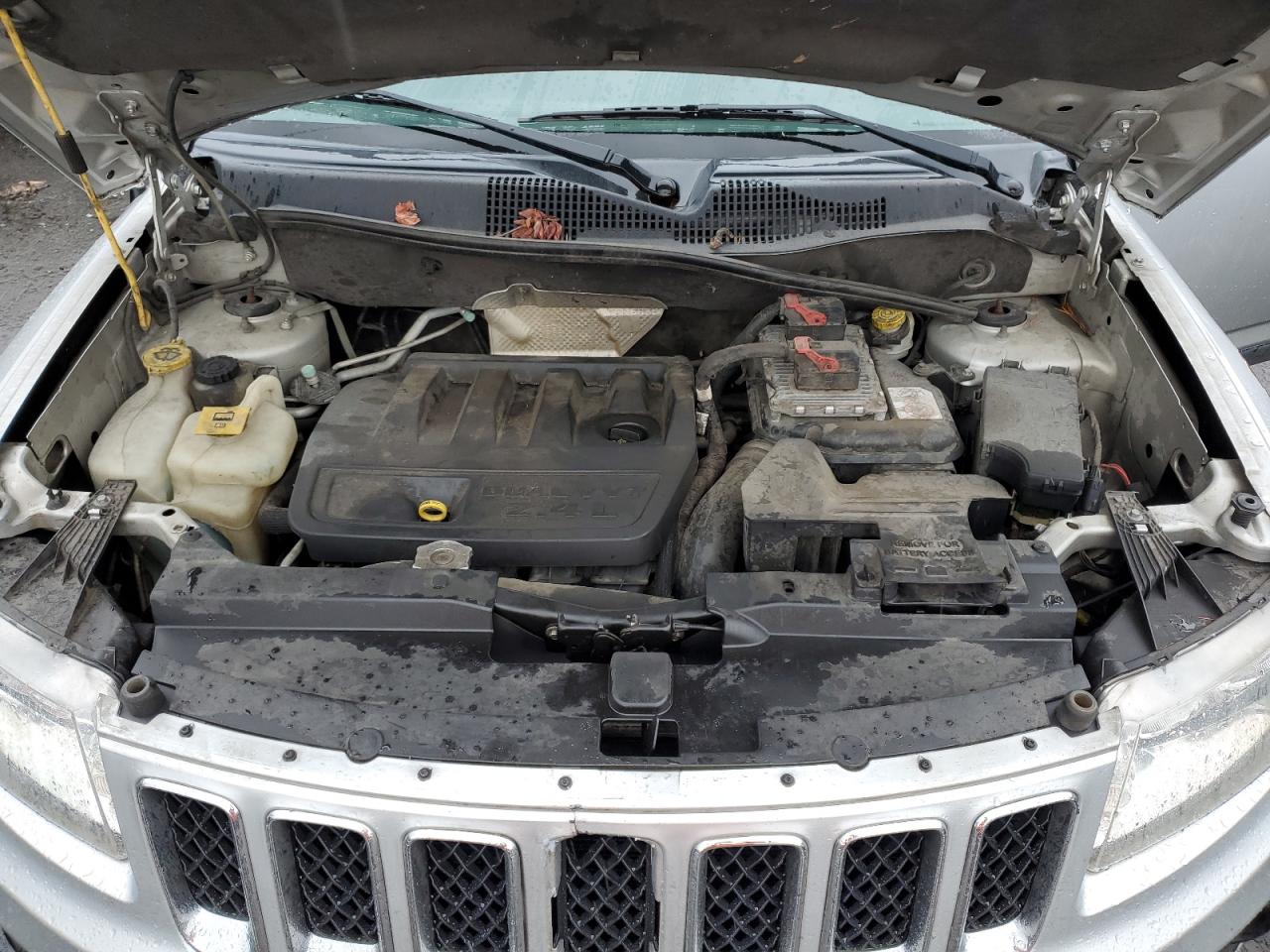 2011 Jeep Compass Sport VIN: 1J4NT1FB6BD156643 Lot: 81946395