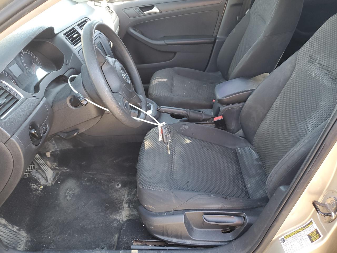 2014 Volkswagen Jetta Base VIN: 3VW2K7AJ0EM245790 Lot: 84741855