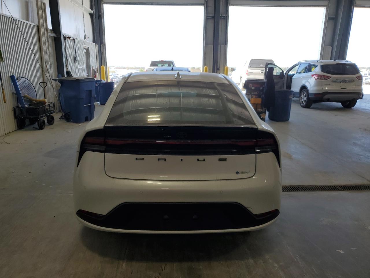 2024 Toyota Prius Le VIN: JTDADABU9R3017082 Lot: 85710085