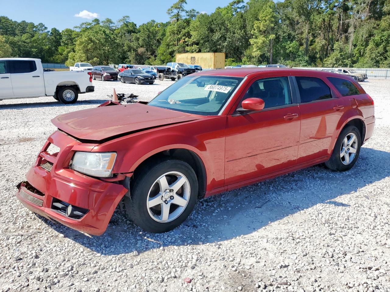 2D4FV37V78H239053 DODGE MAGNUM Photo 1