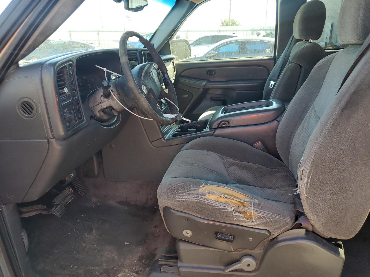 2004 Chevrolet Silverado K1500 VIN: 1GCEK19T44E331837 Lot: 82479165