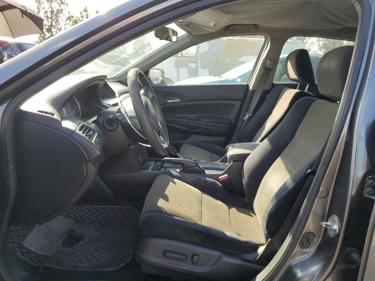 2010 Honda Accord Lxp VIN: 1HGCP2F49AA118754 Lot: 81851125