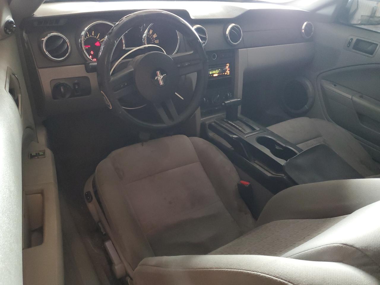 2005 Ford Mustang VIN: 1ZVFT80N455150065 Lot: 82465275