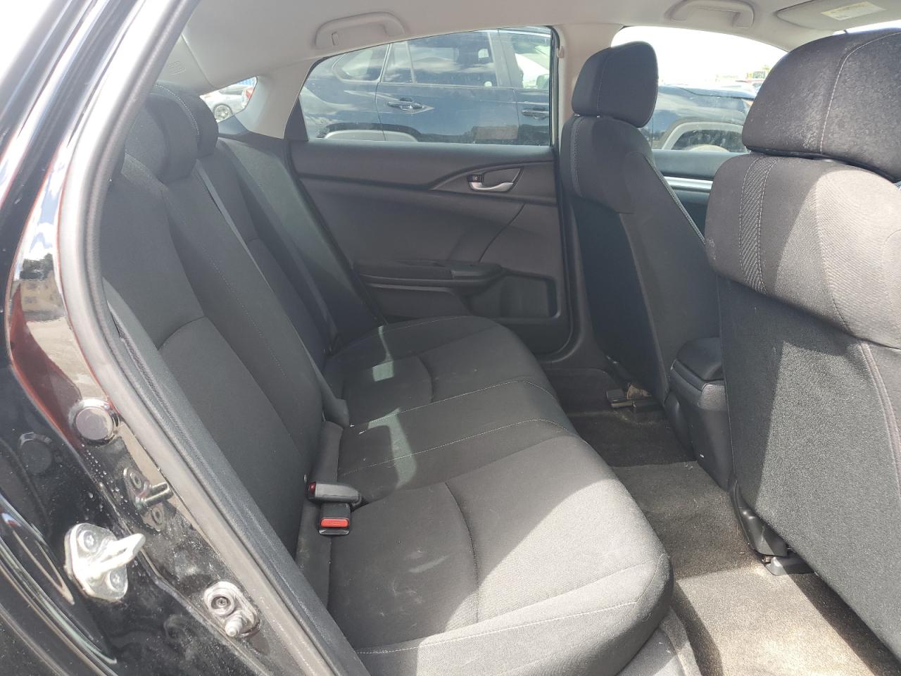 2018 Honda Civic Lx VIN: 19XFC2F50JE039003 Lot: 85145135