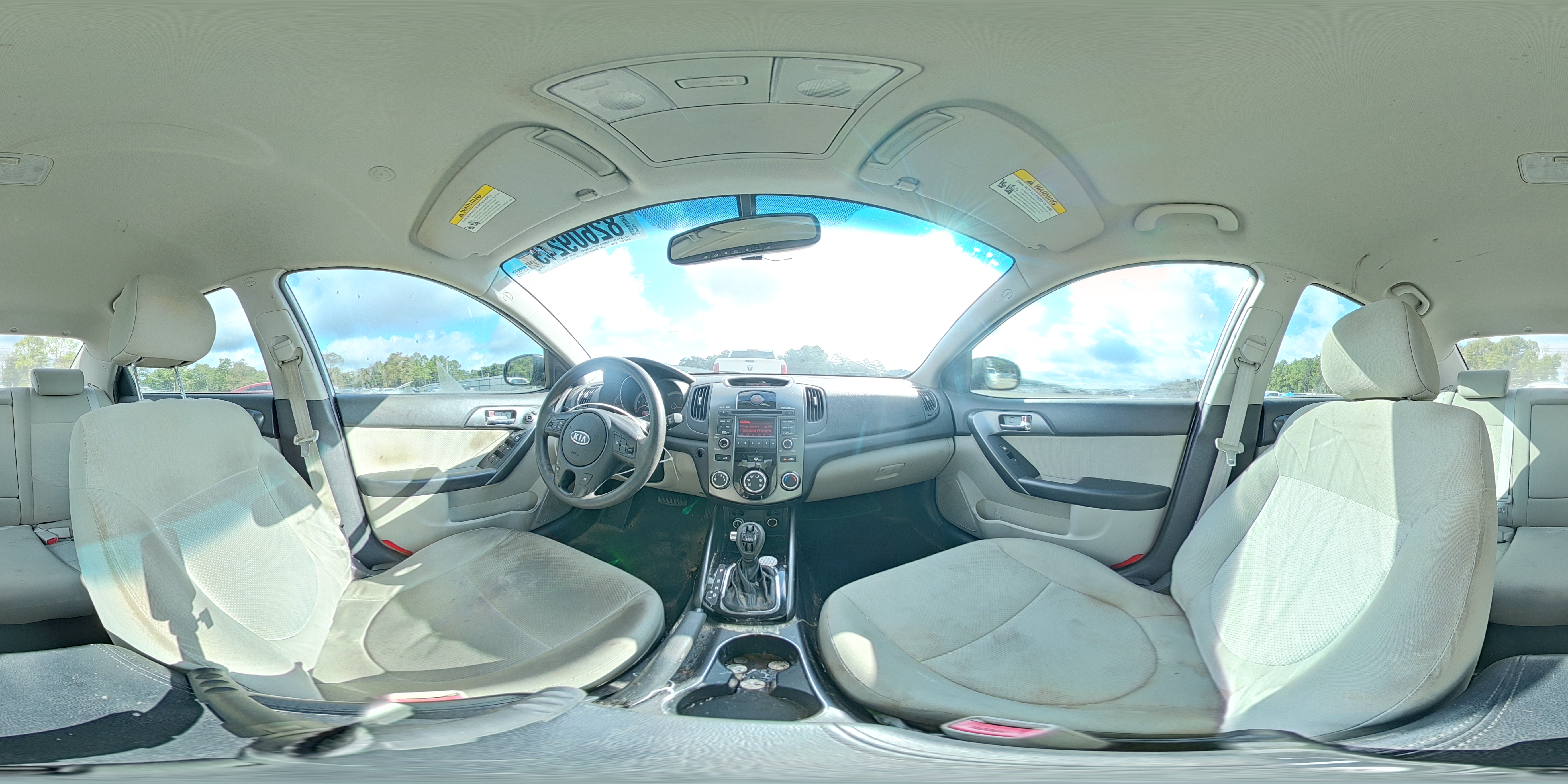 2013 Kia Forte VIN: KNAFU4A25D5718171 Lot: 82609245