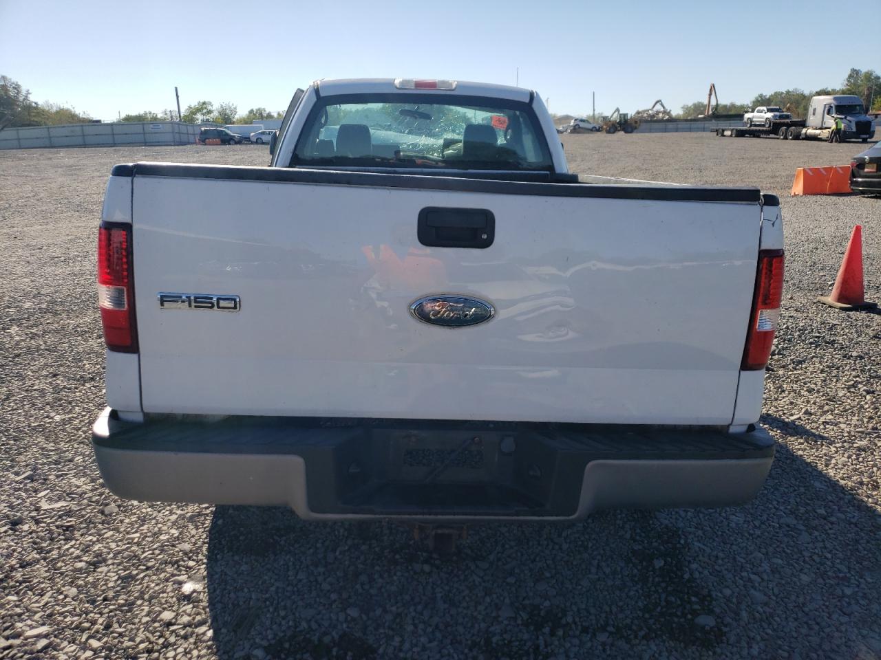 2007 Ford F150 VIN: 1FTRF12267NA52580 Lot: 84701715