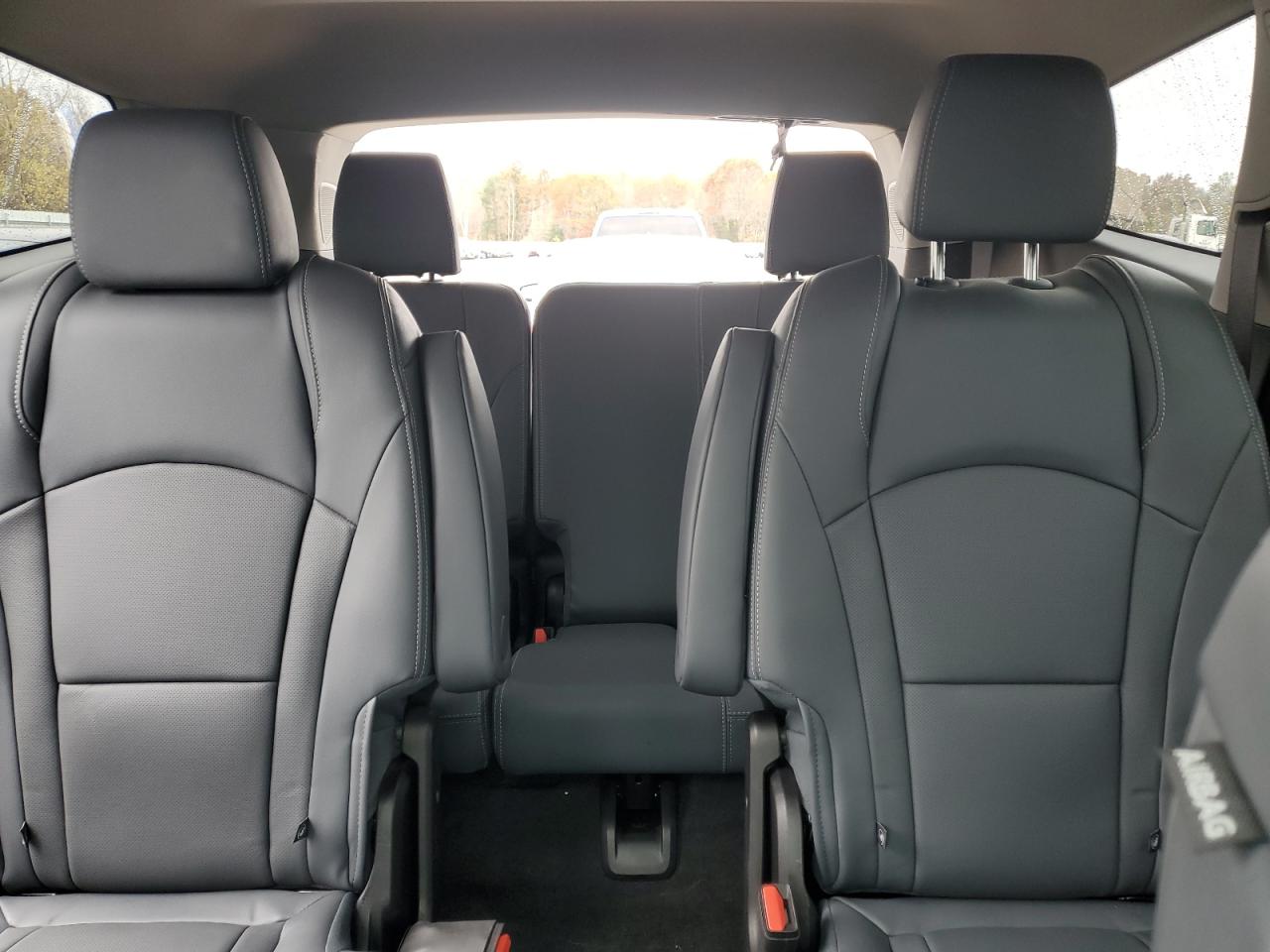 2020 Buick Enclave Essence VIN: 5GAEVAKW8LJ145804 Lot: 90703555