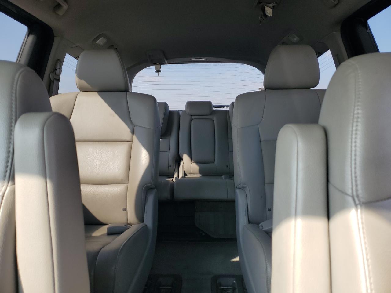 2015 Honda Odyssey Touring VIN: 5FNRL5H98FB072802 Lot: 87123835